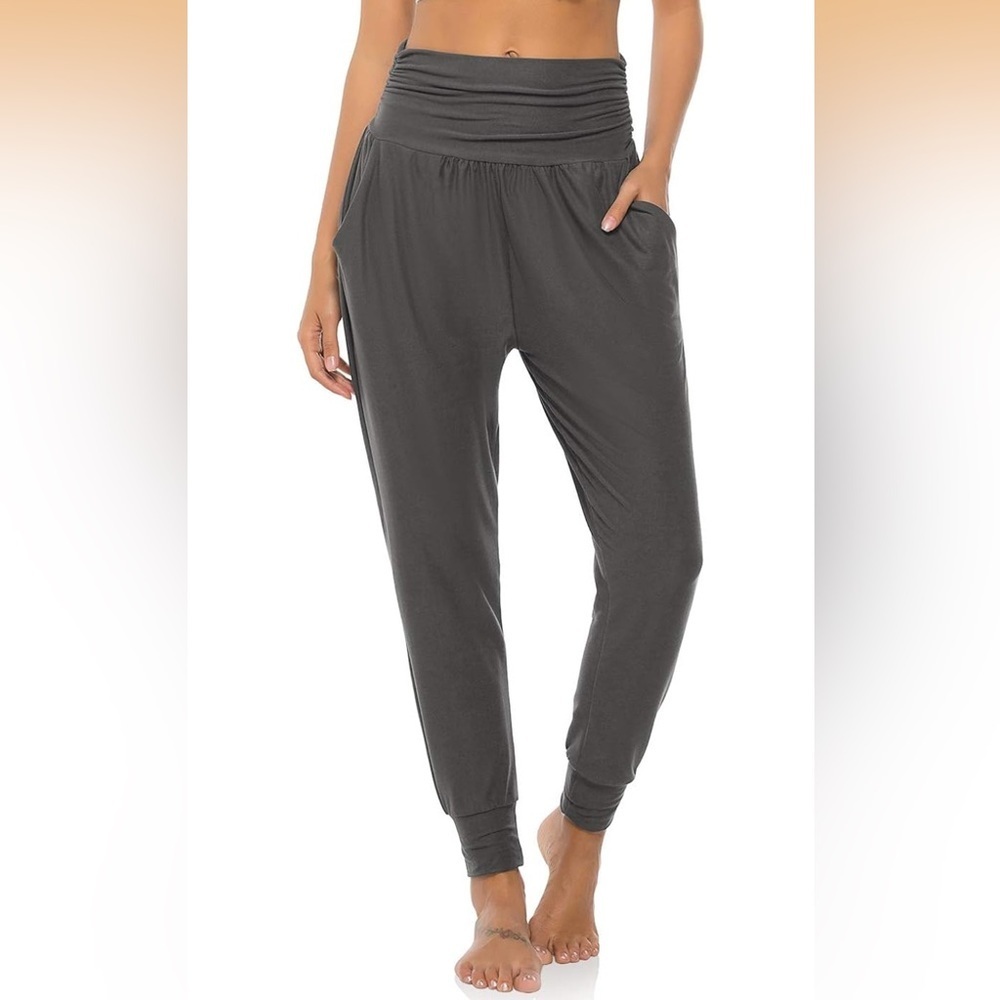 Women’s Gray Stretchy Jogger Pants Size Medium EUC